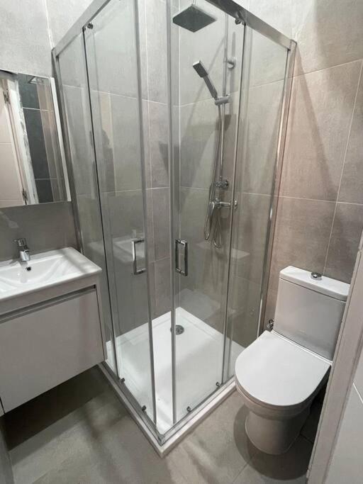 New Two Bedroom Flat Kamila On A Dwell Слима Экстерьер фото